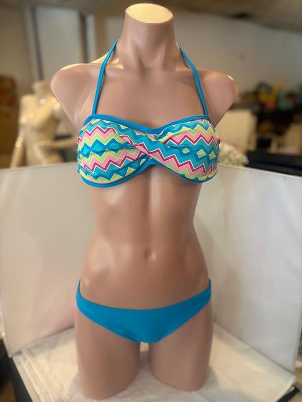 Ropa de baño y vestidos para mujer - imagen 7