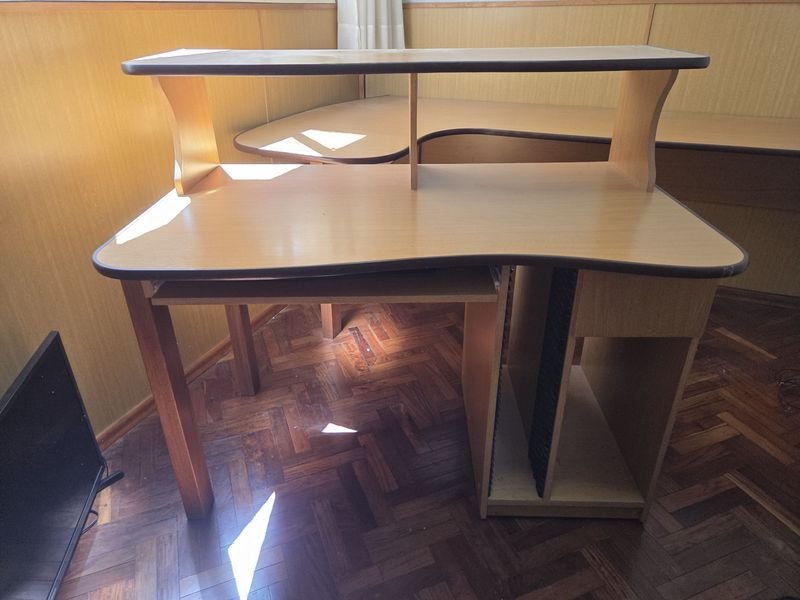 Item 891882 - Image 0