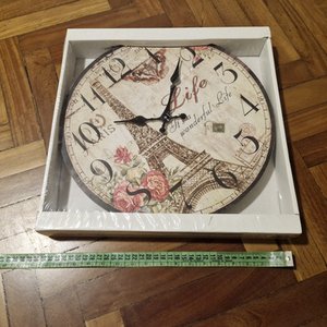 Lote siguiente: Reloj de Pared Decorativo con Diseño de París