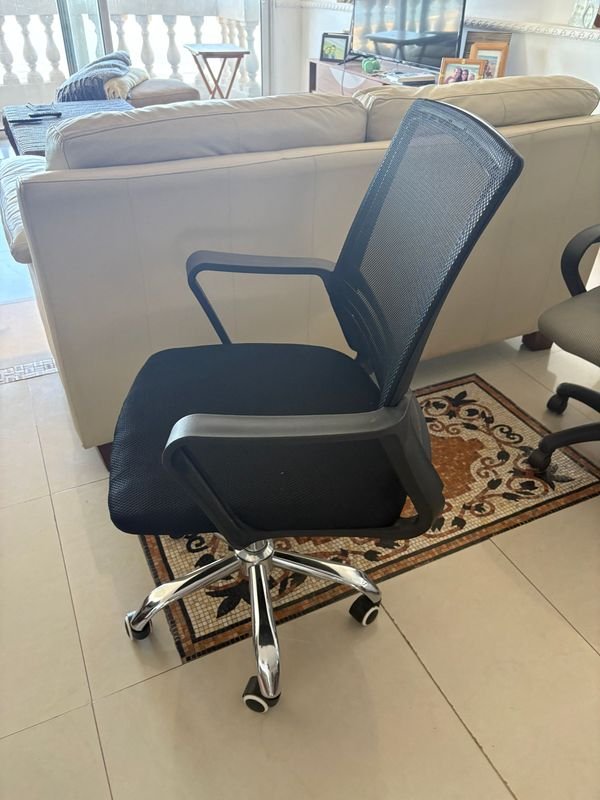 Item 898126 - Image 1