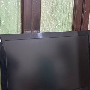 Lote anterior: TV 110(conseguir transformador)