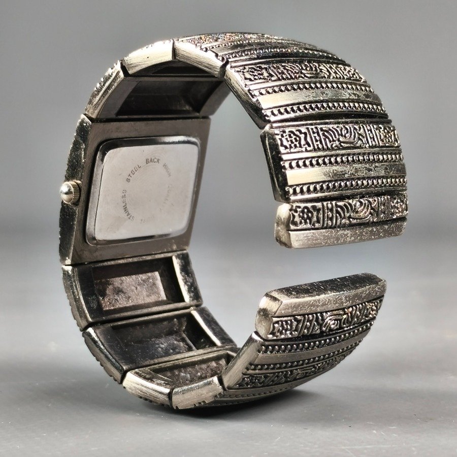 Item 16373 - Image 5