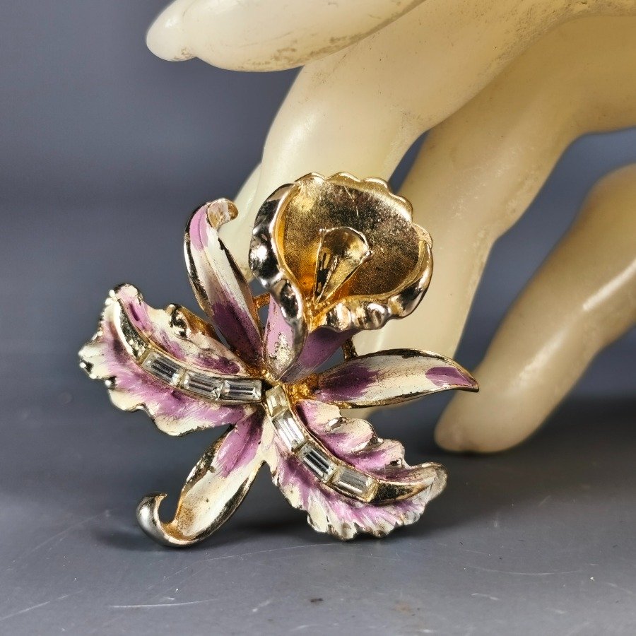 Item 16371 - Image 2