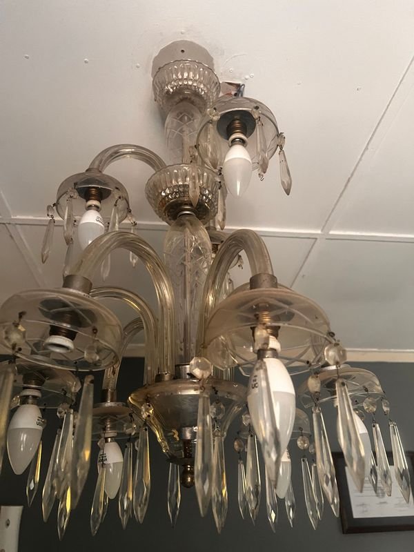 Candelabro en cristal con múltiples brazos y cristales - imagen 5