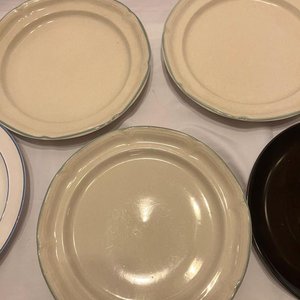 Seis Platos Individuales Usados de Loza y Cerámica - imagen 3
