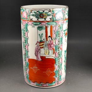 Lote anterior: Florero Cantonés de Porcelana Decorado a Mano