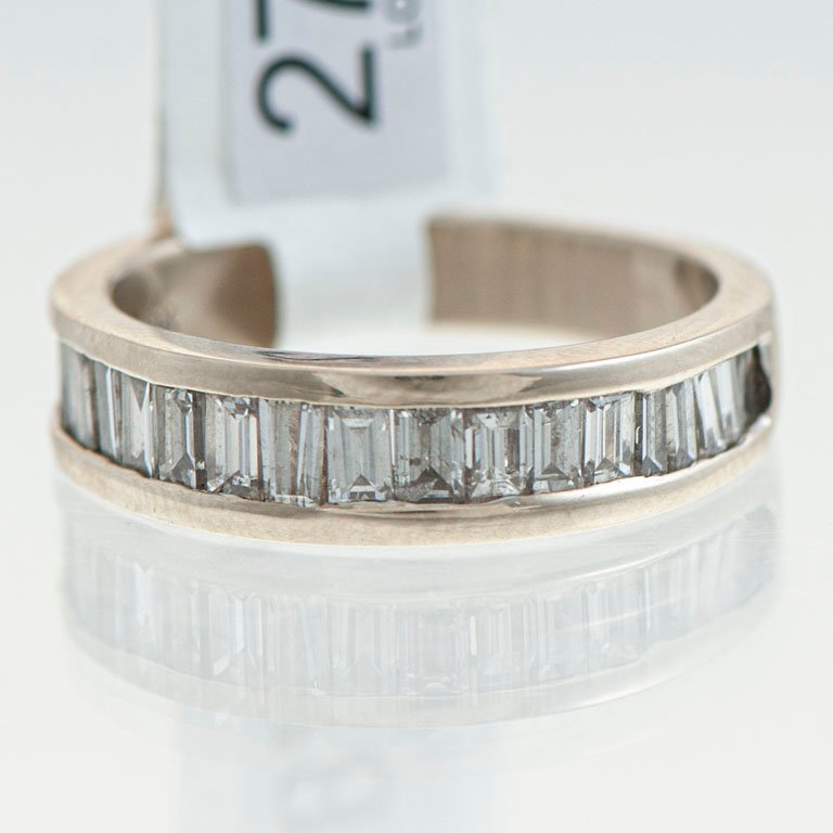 Item 2105120 - Image 0