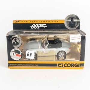 Lote anterior: Auto BMW Z8 de la película de James Bond The World is Not Enough escala 1/36 coleccón Corgi en su caja original.
