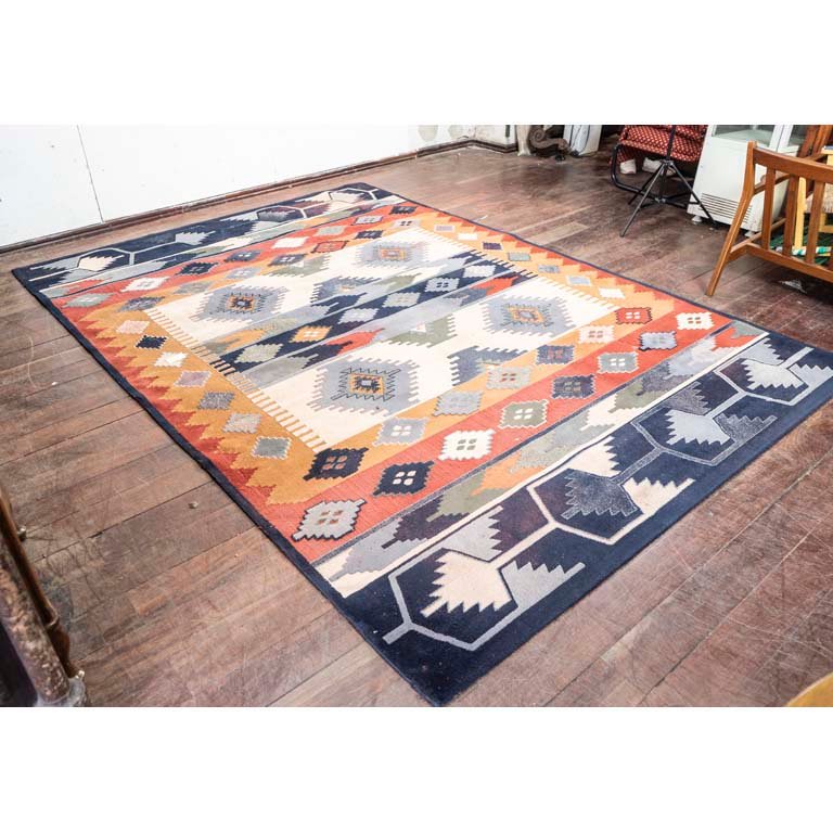 Item 2097429 - Image 0