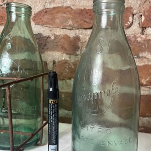 Antiguo Casillero Metálico con 6 Botellas de Leche Conaprole Monograma Nro 8 - imagen 5
