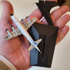 Maqueta Avión Lockheed P-3 Orion US Navy Escala 1/4000 Dragón - imagen 4