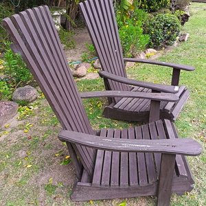 Par de Sillas de Jardín Adirondack de Madera Estilo Rústico - imagen 1