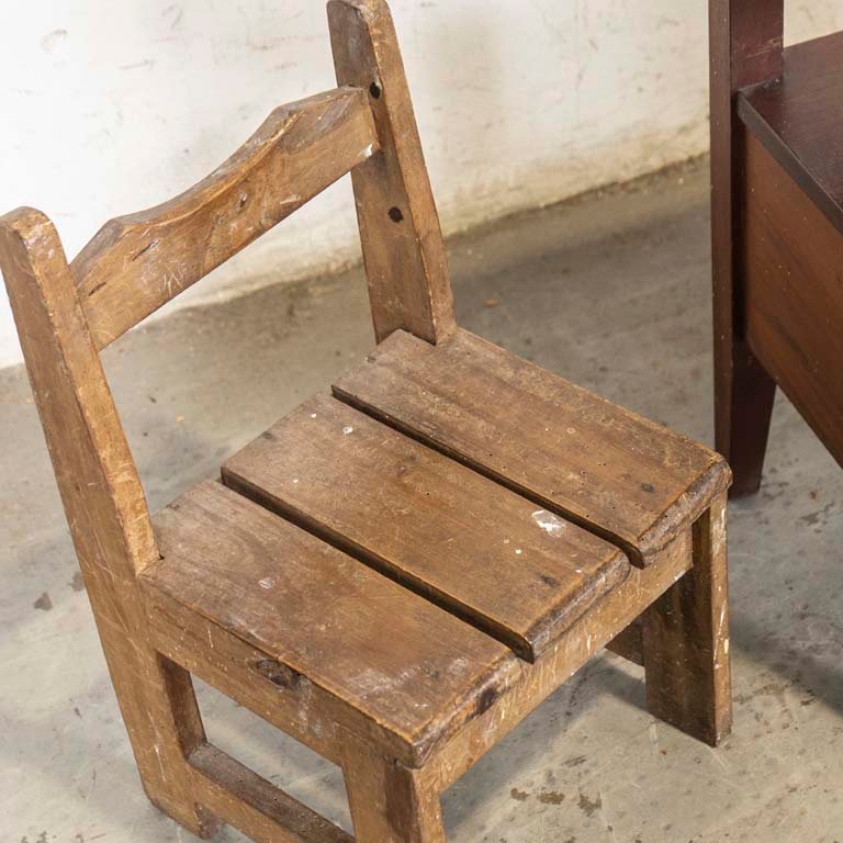 Mesa de luz y silla de niño para decorar el hogar - imagen 2