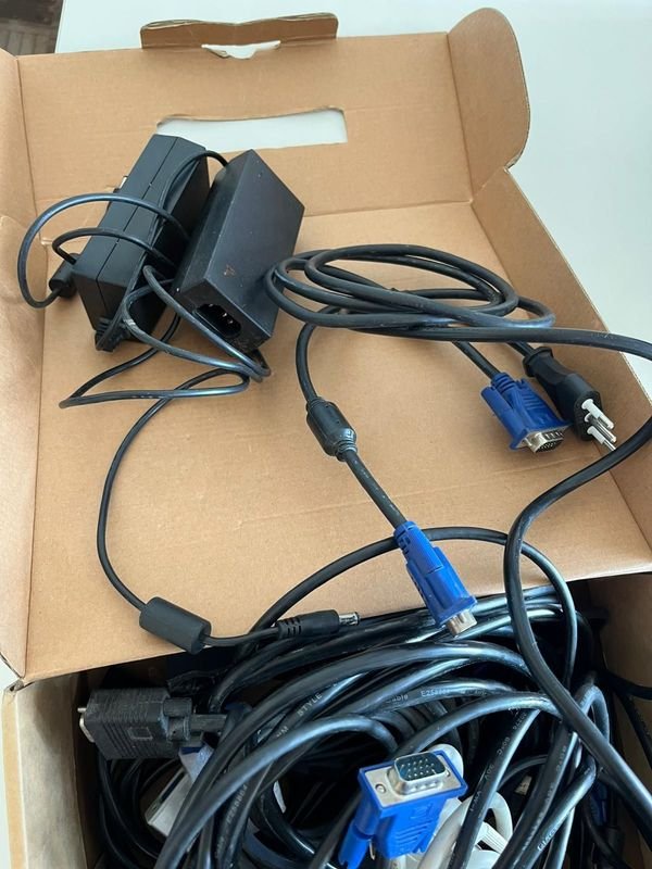 Transformadores y cables para electrónica - imagen 1
