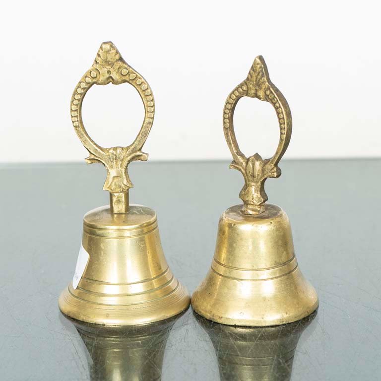 Par de Campanas de Bronce Decorativas