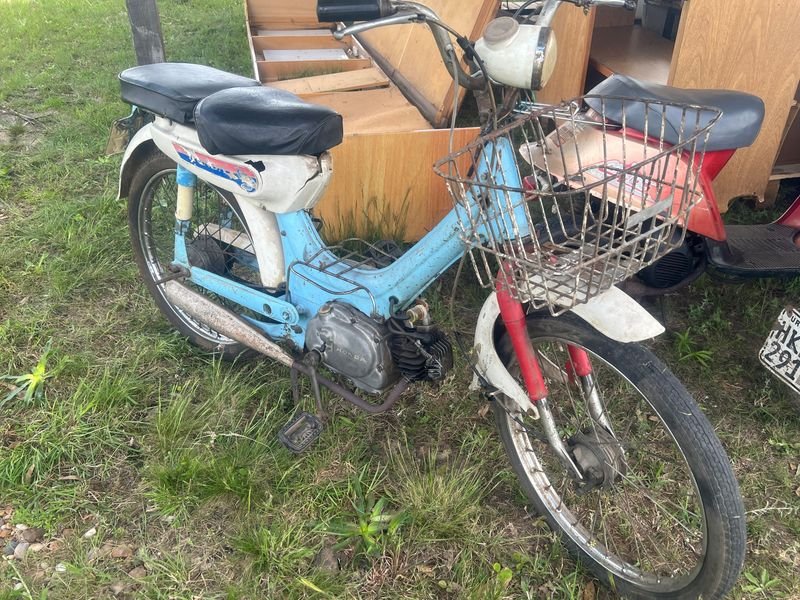 Moped Honda 50 a Nafta, Funcionando