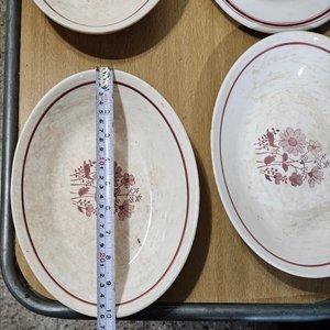 Lote de 4 Bandejas Ovaladas de Loza con Diseño Floral - imagen 6