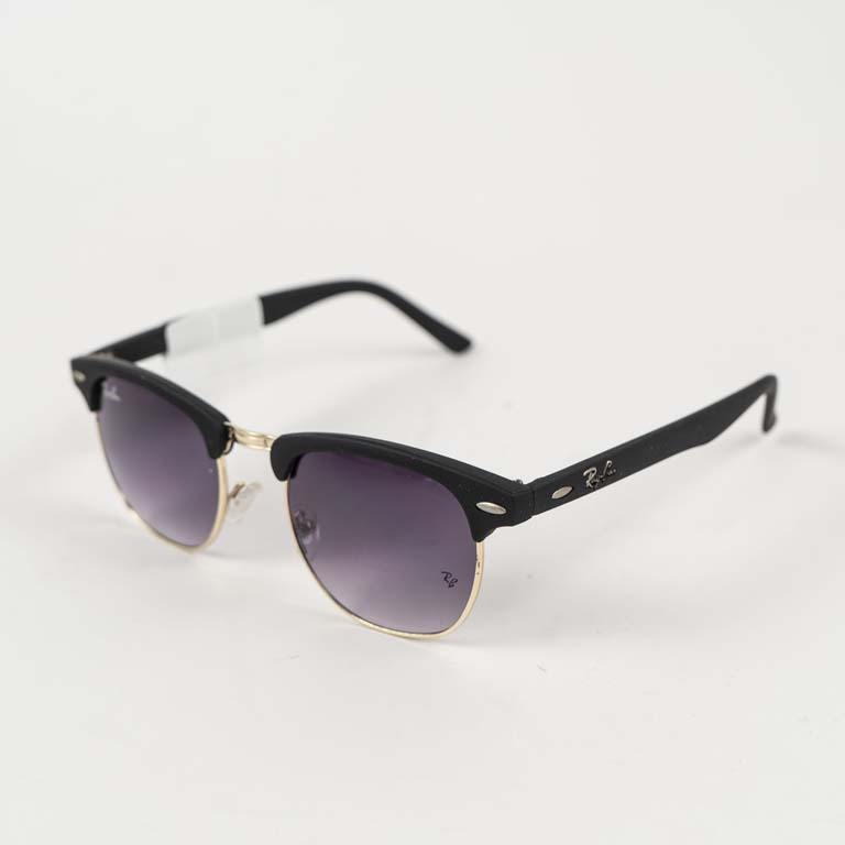 Par de lentes de sol en buen estado