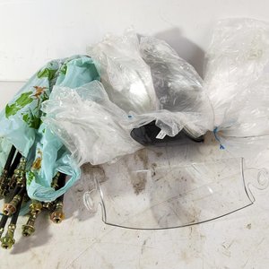 Lote siguiente: Lote de 23 Micas para Casco y 22 Flexibles para Vehículo