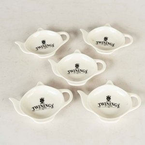 Lote anterior: Set de 5 Teteras de Porcelana Twinings of London