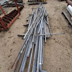 Lote siguiente: Lote de Tubos y Perfiles Metálicos Varios