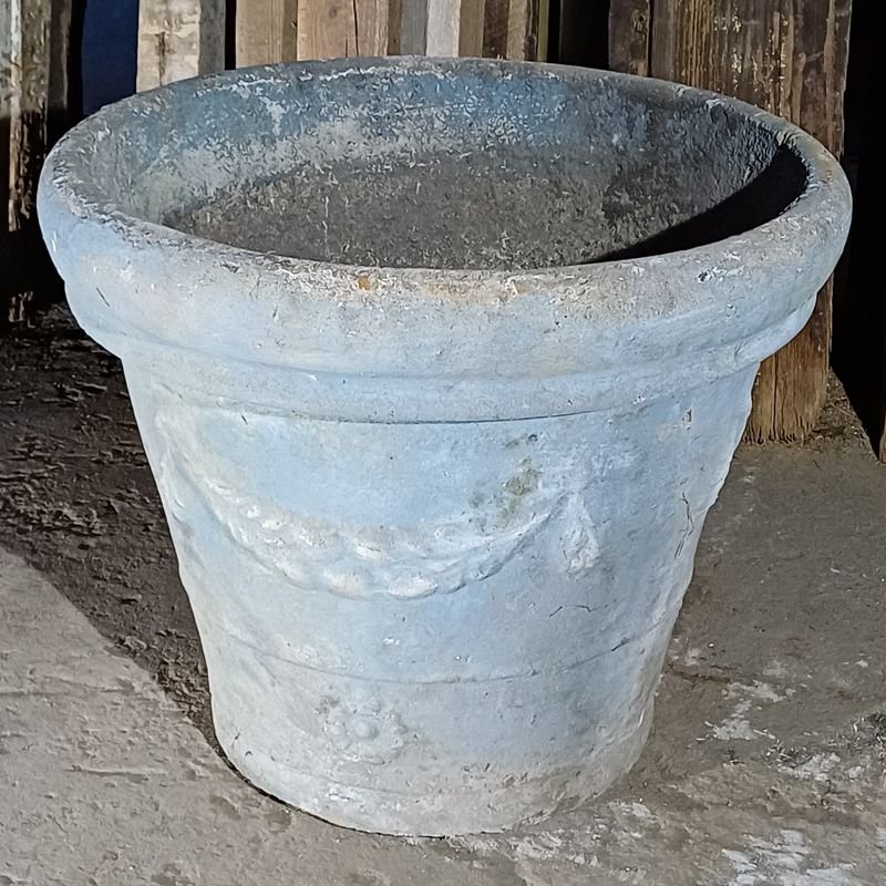 Macetero de gran tamaño en material - imagen 6