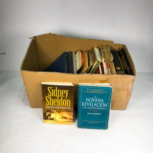 Lote anterior: Lote de Libros Variados: Novela y Religión
