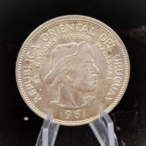 Moneda de Uruguay 1961 Homenaje al Gaucho, Plata - imagen 2
