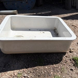 Pileta Antigua de Cerámica Blanca con Desagüe - imagen 4