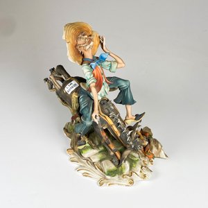 Figura de porcelana italiana capodimonte personaje a caballo, firmado por el escultor Tiziano Galli )1908-1986) altura 28 cm - imagen 2