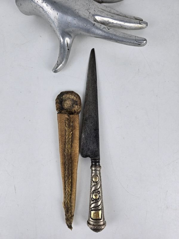 Cuchillo Criollo Guazu Bira con Cabo en Platería Criolla