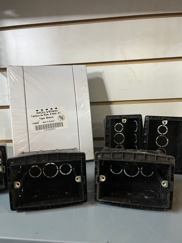 Tablero de embutir y cajas negras para venta - imagen 4