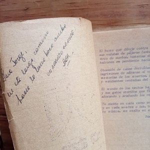 Libro "La Luna Boca Abajo" Primera Edición Limitada de Beatriz Miranda (1986) Firmado - imagen 2