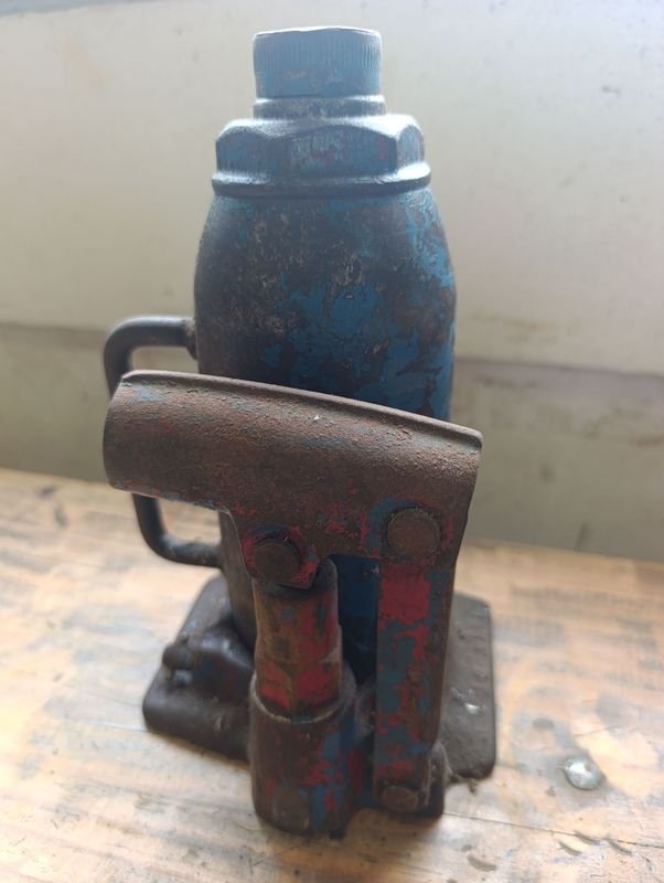 Hydraulic Jacks - LOTE GATOS HIDRÁULICOS - imagen 2