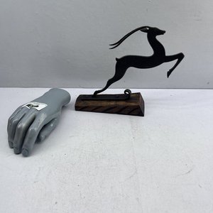 Lote anterior: Adorno de Ciervo en Hierro y Madera