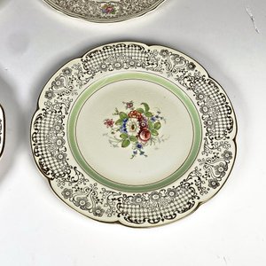 Cuatro Platos de Loza Inglesa Johnson Bros Decoración Floral - imagen 2