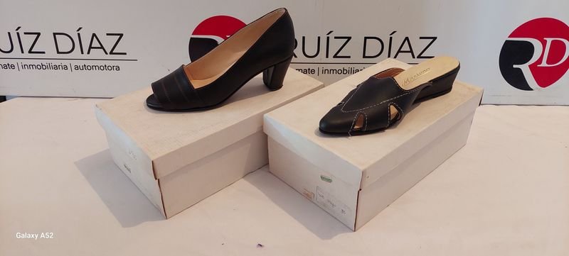 Zapatos de tacón alto negro - imagen 1