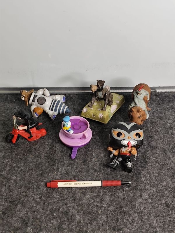 Lote de Figuras de Juguete Antiguas Varias