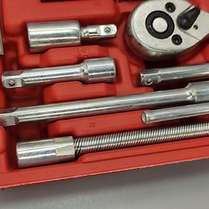Juego de Dados y Puntas de 46 Piezas con Encastre de 1/4'' - imagen 6