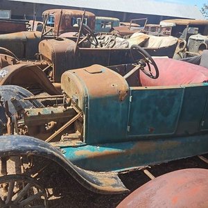 Ford T 1926-1927 Desarmado para Repuestos - imagen 3
