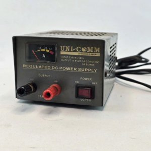 Fuente de Alimentación Regulada Uni-Comm 13.8V 5A - imagen 1
