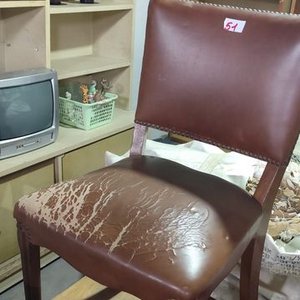 Silla de Comedor Estilo Clásico con Tapizado Desgastado - imagen 2