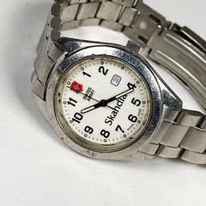 Reloj de Pulsera Caballero Swiss Army Skandia, Malla de Metal - imagen 3