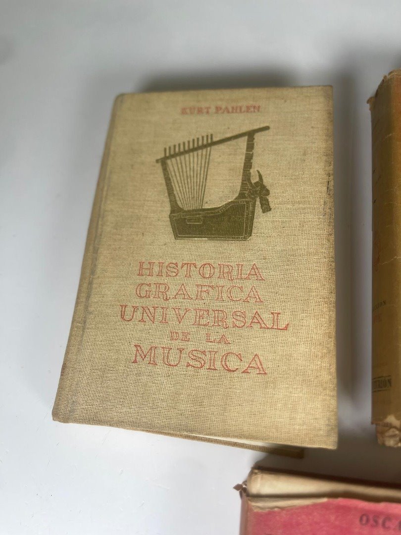 Tres libros de música y ópera - imagen 2