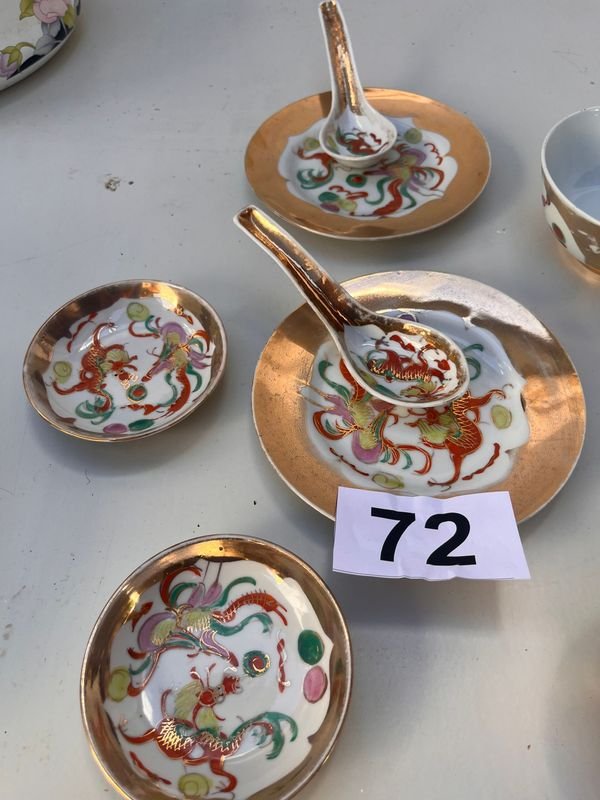 Platos y Salseras de Porcelana con Motivos de Dragón - imagen 2
