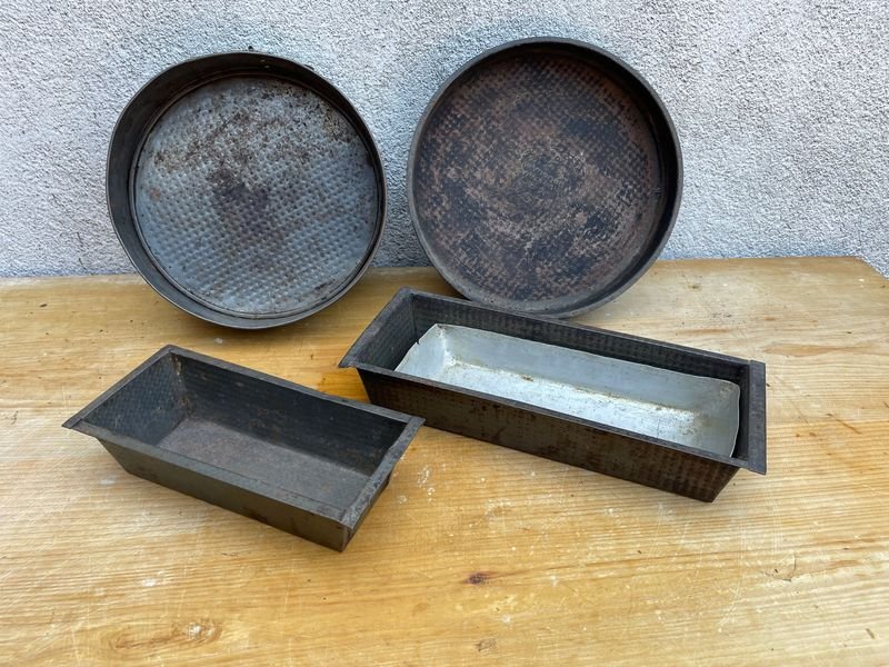 Set de 4 Torteras y Budineras Metálicas