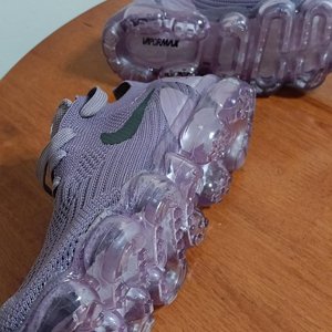 Championes Nike Air VaporMax Talle 2 Sin Uso - imagen 3