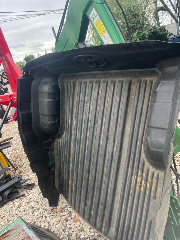 Item 877845 - Image 2