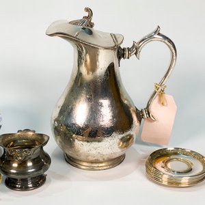 Bandeja de Metal con Jarra, Azucarero y Pocillos Estilo Vintage - imagen 5
