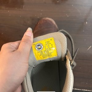 Botas Caterpillar Marrones de Cuero Talle 38/39 - imagen 3
